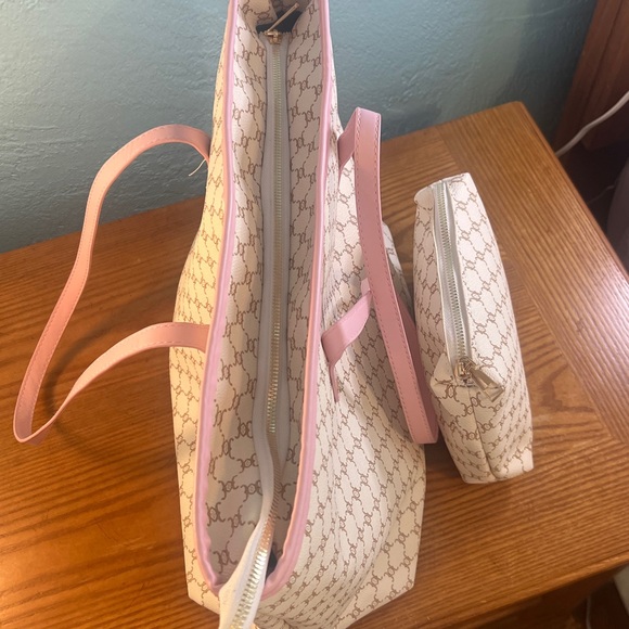 Large Houndstooth Tote w/ Pink Straps & matching cosmetic bag, Faux Leather NWOT - Picture 6 of 16